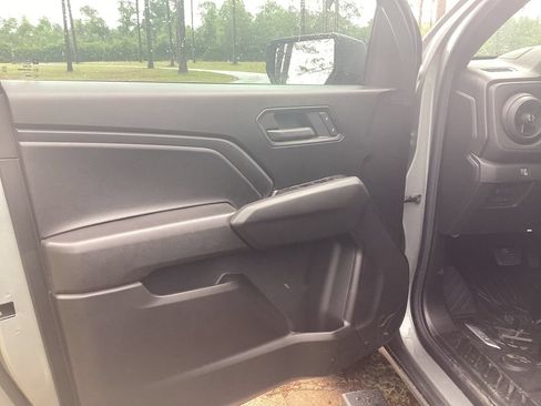 New 2026 Chevrolet Colorado W/T w/ WT Custom Package RWD image 10