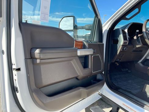 Used 2019 Ford F450 King Ranch w/ King Ranch Ultimate Package image 20