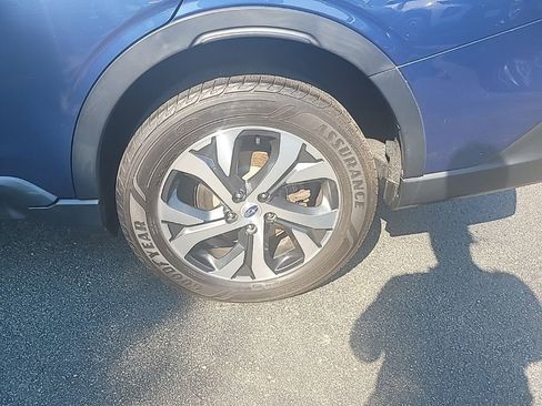 Used 2020 Subaru Outback Limited image 11