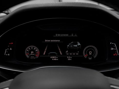 Used 2023 Audi Q8 Prestige image 28