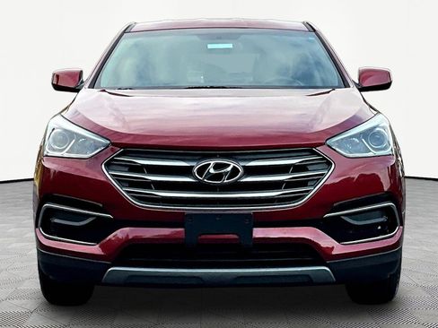 Used 2017 Hyundai Santa Fe Sport FWD image 2