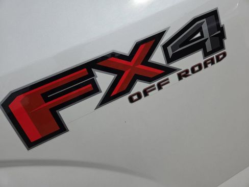 Used 2019 Ford F150 Lariat w/ Equipment Group 502A Luxury image 21