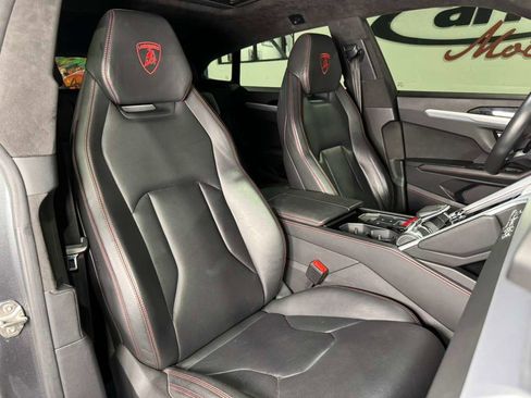 Used 2019 Lamborghini Urus image 17
