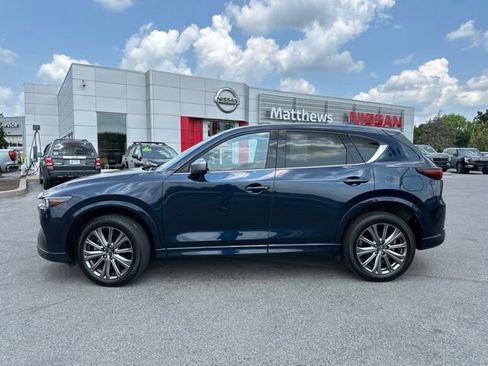 Used 2024 MAZDA CX-5 Signature AWD/4WD image 2