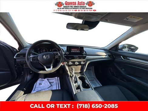 Used 2018 Honda Accord LX image 32