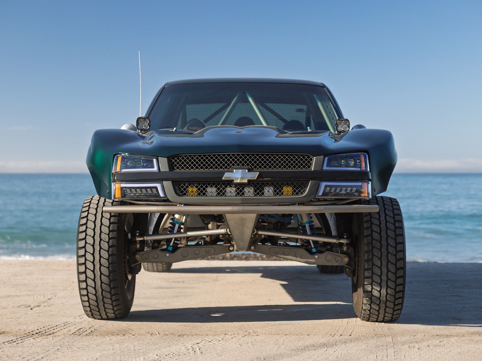 Used 2004 Chevrolet Silverado 1500 W/T RWD image 2
