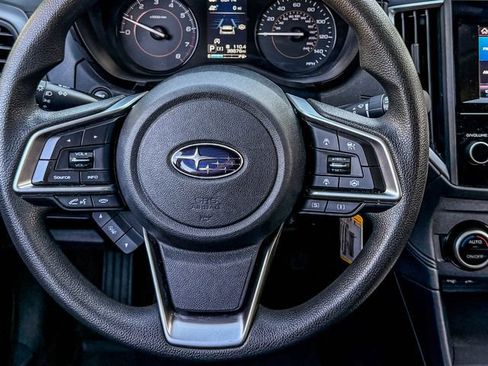 Used 2021 Subaru Crosstrek 2.0i AWD/4WD image 32