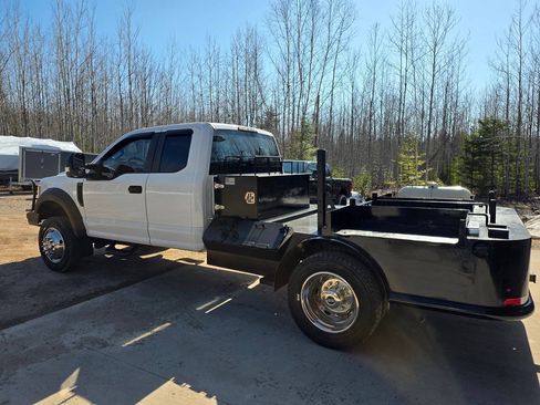 Used 2019 Ford F450 XL w/ XL Value Package AWD/4WD image 4