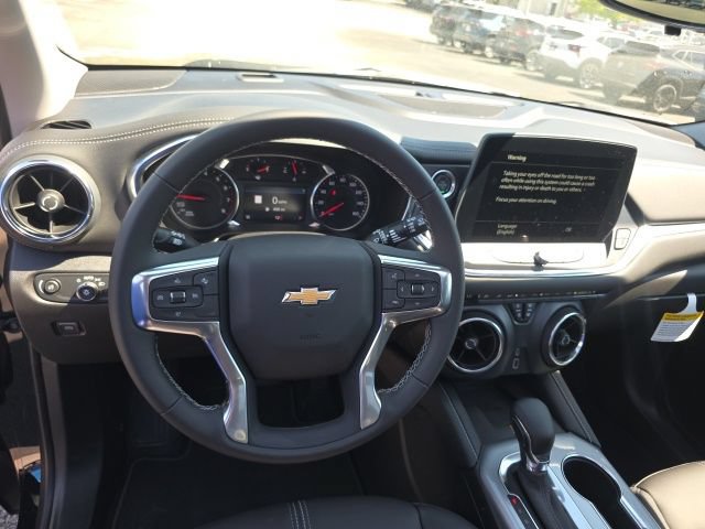 New 2026 Chevrolet Blazer LT AWD/4WD image 18