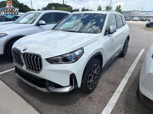 Used 2023 BMW X1 xDrive28i w/ Convenience Package AWD/4WD image 1