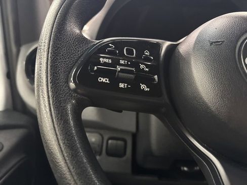 Used 2019 Freightliner Sprinter 2500 image 10