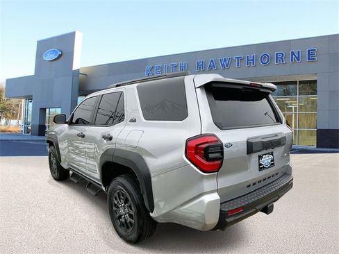 Used 2025 Toyota 4Runner SR5 image 5