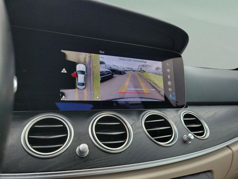 Certified 2022 Mercedes-Benz E 350 Sedan image 25