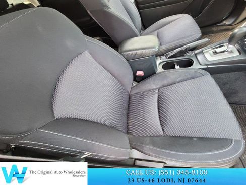 Used 2015 Subaru Forester 2.5i Premium w/ All-Weather Package AWD/4WD image 17