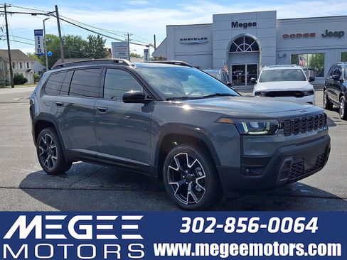 New 2026 Jeep Cherokee Overland w/ Trailer Tow Group AWD/4WD image 1