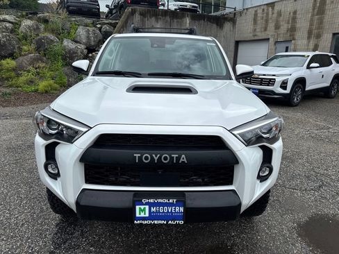 Used 2022 Toyota 4Runner TRD Pro AWD/4WD image 9