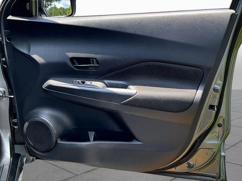 Used 2023 Nissan Kicks S FWD image 22