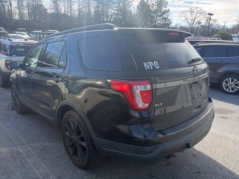 Used 2019 Ford Explorer XLT w/ Equipment Group 202A image 18