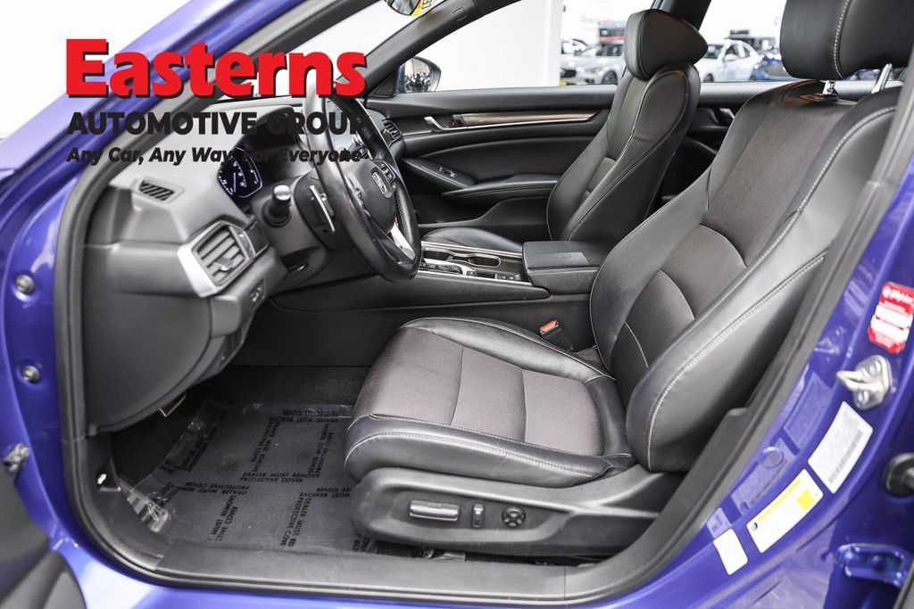 Used 2018 Honda Accord Sport image 15
