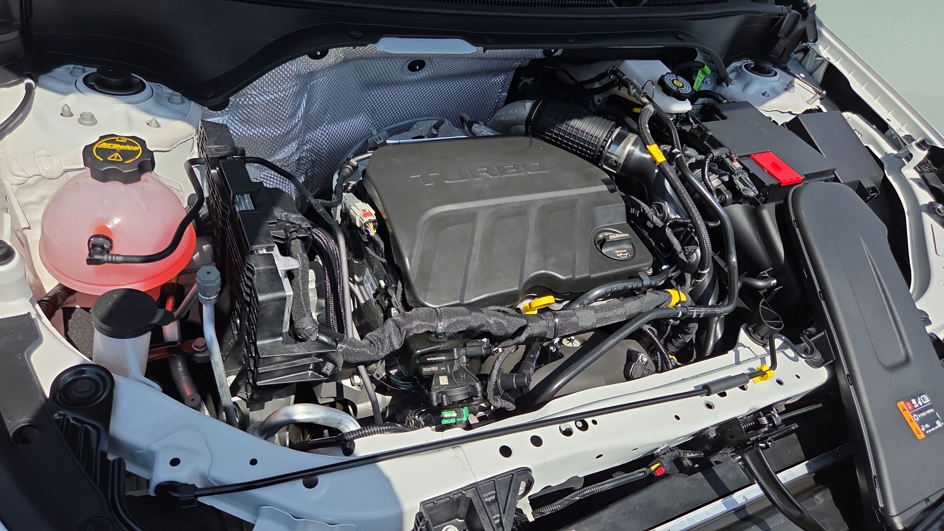 New 2026 Buick Envista Sport Touring w/ Convenience I Package FWD image 18