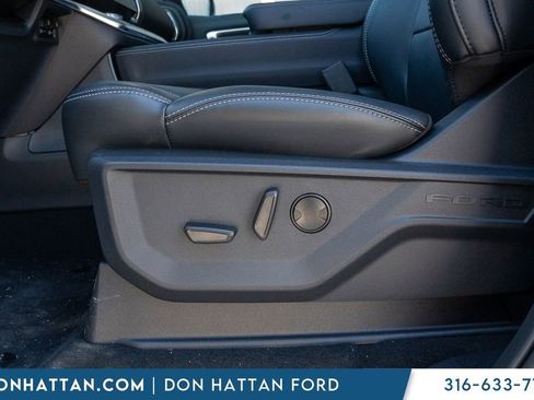 New 2026 Ford Expedition Platinum w/ Stealth Appearance Package AWD/4WD image 16