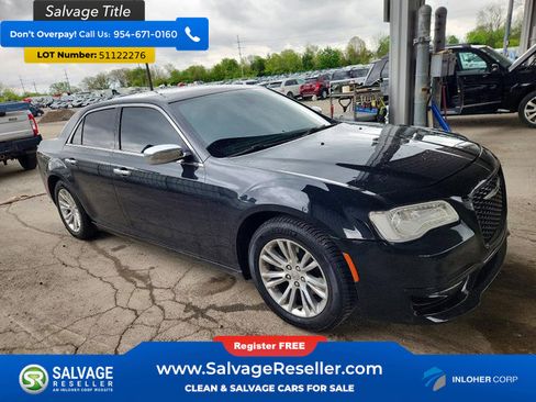 Used 2016 Chrysler 300 C RWD image 5