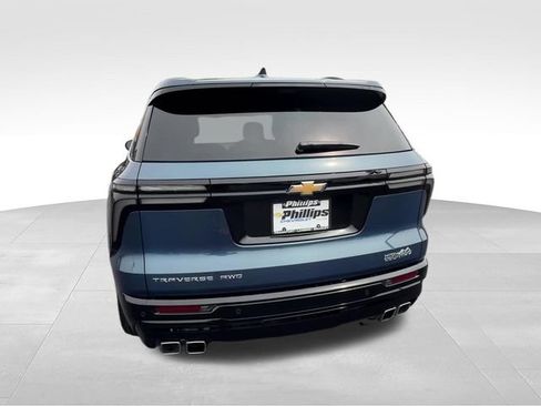 Certified 2026 Chevrolet Traverse High Country w/ LPO, Floor Liner Package AWD/4WD image 5