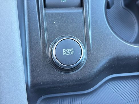 New 2026 Ford Explorer Active image 24