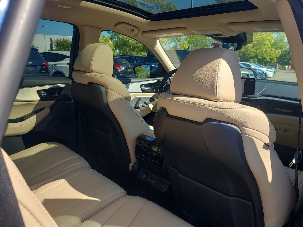 Certified 2025 Acura MDX FWD image 19