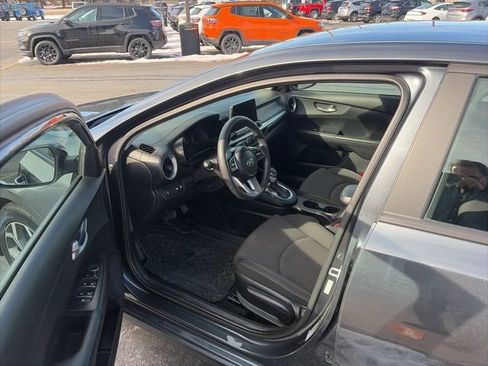 Used 2020 Kia Forte LXS image 6