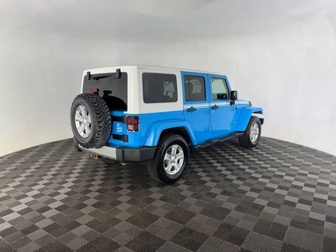 Used 2017 Jeep Wrangler Unlimited Sahara w/ Quick Order Package 24E Chief AWD/4WD image 6