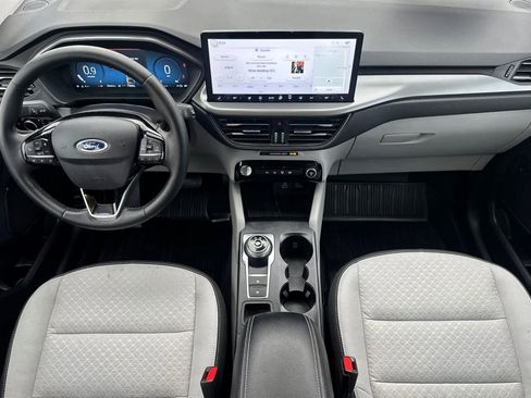 Certified 2023 Ford Escape Active w/ Tech Pack #2 image 3