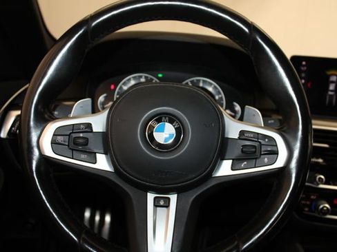 Used 2019 BMW 540i xDrive w/ M Sport Package AWD/4WD image 21