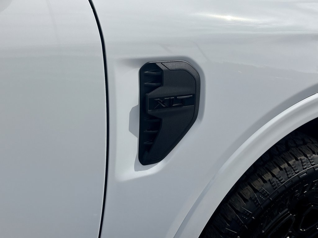 New 2026 Ford Ranger XLT w/ Equipment Group 301A High AWD/4WD image 12