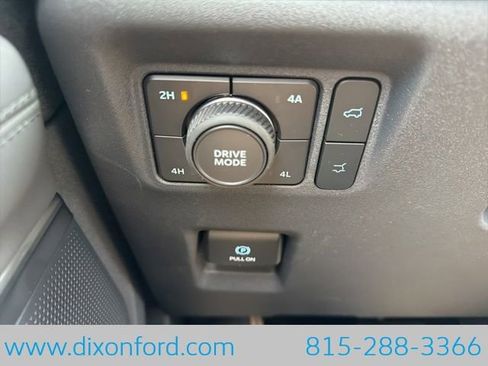 New 2026 Ford Expedition Active image 19