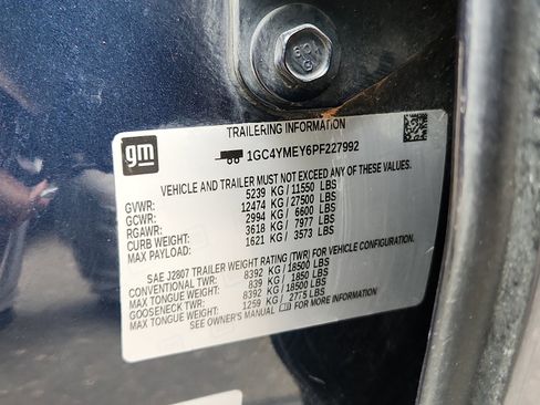 Used 2023 Chevrolet Silverado 2500 Custom w/ Custom Value Package image 21