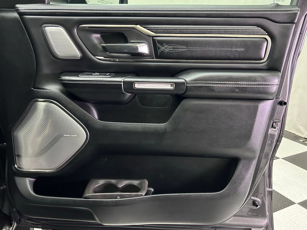 Used 2020 RAM 1500 Limited AWD/4WD image 19