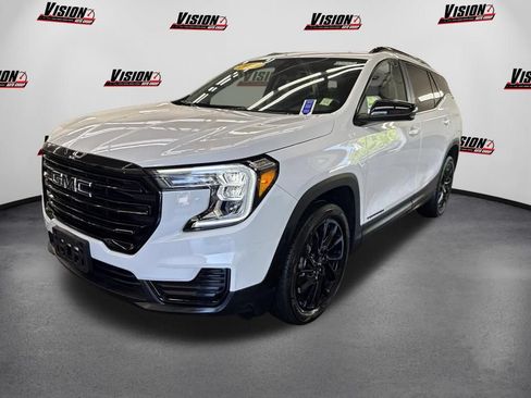 Used 2023 GMC Terrain SLE w/ Driver Convenience Package AWD/4WD image 1