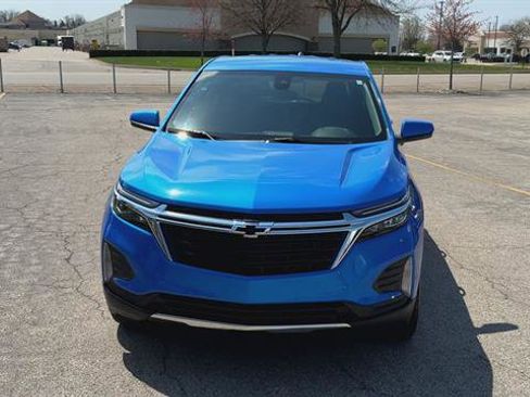 Used 2024 Chevrolet Equinox LT w/ LPO, Floor Liner Package AWD/4WD image 3