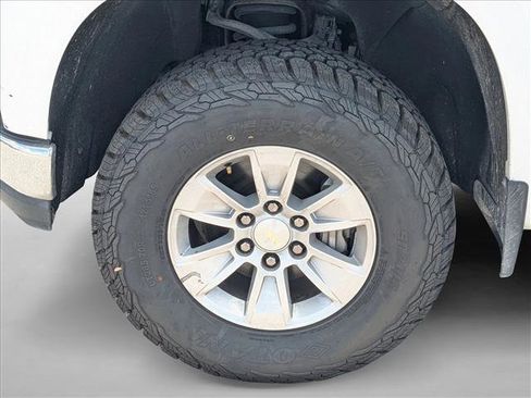 Used 2021 Chevrolet Silverado 1500 LT RWD image 10