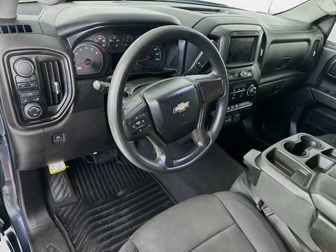 Used 2021 Chevrolet Silverado 1500 Custom AWD/4WD image 26