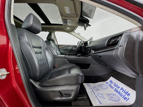 Used 2023 Nissan Rogue Platinum w/ Platinum Premium Package AWD/4WD image 30