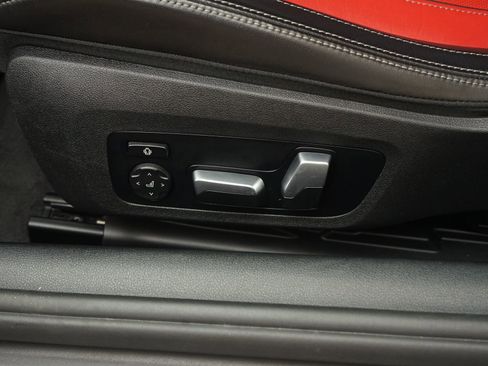 Used 2023 BMW M850i xDrive Coupe image 29