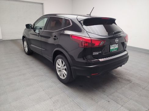 Used 2017 Nissan Rogue Sport S w/ S Appearance Package FWD image 5