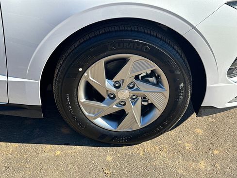 New 2025 Hyundai Sonata SE image 12