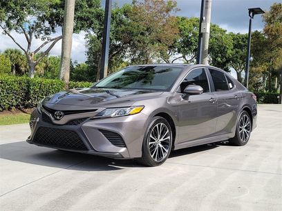 Used 2020 Toyota Camry SE