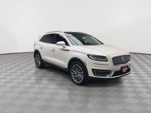 Used 2019 Lincoln Nautilus Reserve image 37