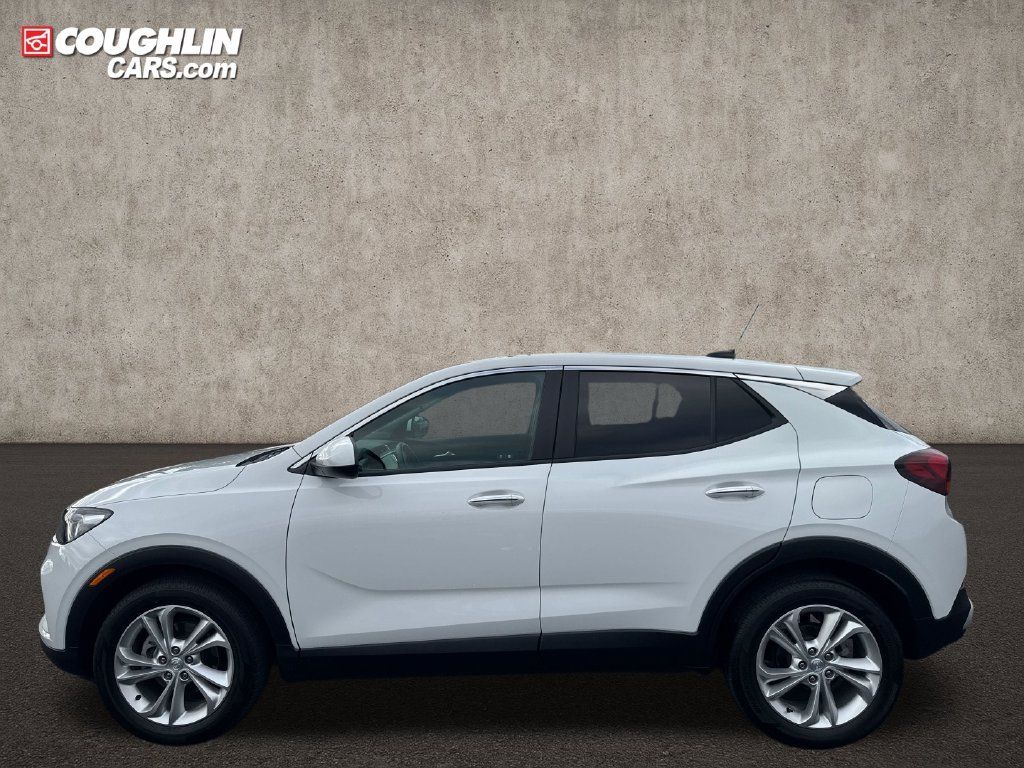 Used 2023 Buick Encore GX Preferred w/ Cold Weather Comfort Package FWD image 1