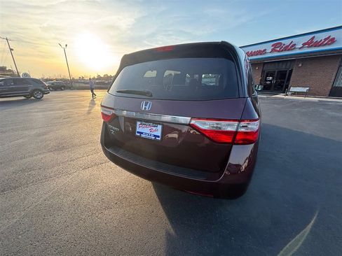 Used 2013 Honda Odyssey LX image 6