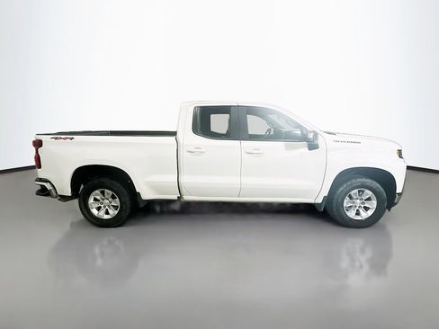Used 2021 Chevrolet Silverado 1500 LT w/ Fleet Comfort Package image 9